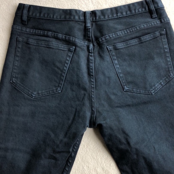 A.P.C. Jeans 31 petite standard - Picture 4 of 6